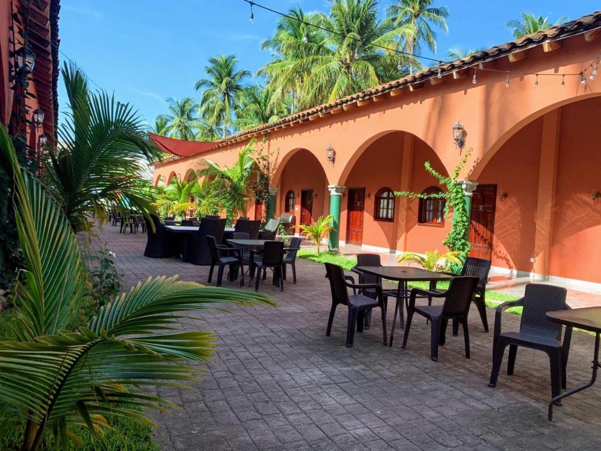 Sambo Mambo Beach Hotel Эль-Куко Экстерьер фото